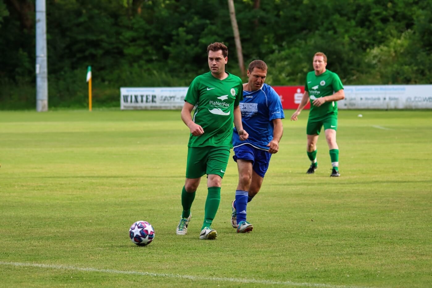 Spannendes und Torreiches Fußball Spiel im Unertlcup der Forsterner AH | FC Forstern AH